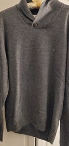 Jos A Bank Sweater NWT